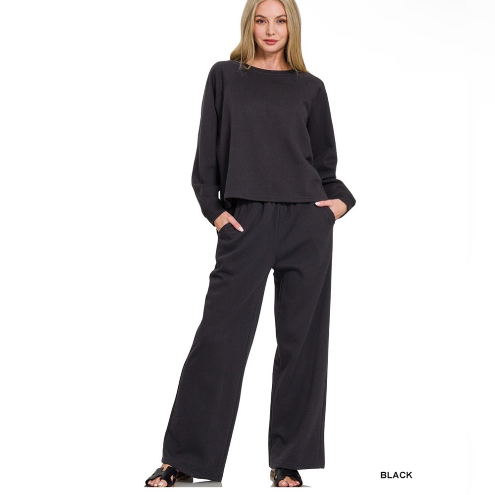 261 - Zenana Outfitters Black Fleece Raglan Sleeve Pullover & Sweatpants Set